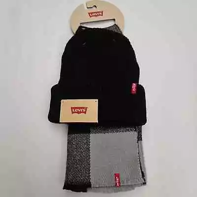 Levi's Beanie And Scarf Outdoor Black Gray Gift Set • $25