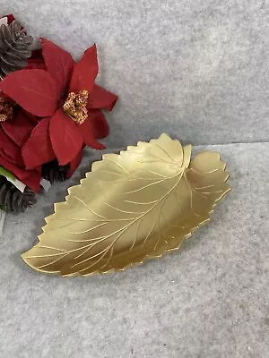 Vintage Neocraft By Everlast Aluminum Leaf Gold Tone Dish Tray • $4.99