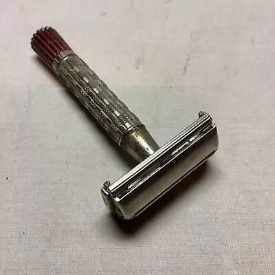 Gillette E-1 Red Flare Tip Double Edge Blade Safety Razor Vintage 1959 • $19.99