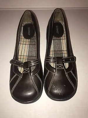 Vtg 90s Brown Gitano T-strap Shoes Flats Loafers  Sz 11 • $39.99