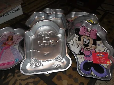 Lot Of 8 Wilton Cake Pans Barbie Minnie Mouse Strawberry Shortcake Bear • $25