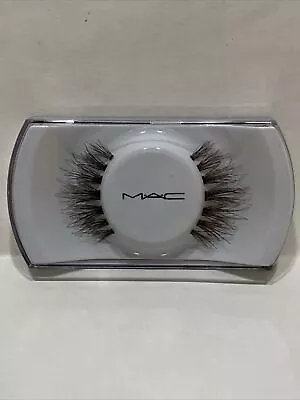 MAC False Lashes 35 Eyelashes Dramatic Eyelashes For Professional MUA (1 Pair) • $13