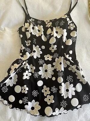 Vtg Cole Of California Black White Daisies Skirted One Piece Swimsuit Sz 14 • $33.50