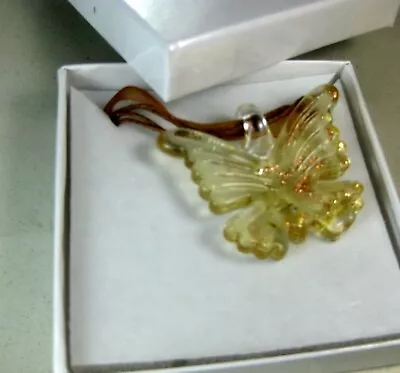 Hand Blown Glass pendant Necklace Butterfly Clear Murano Style Boxed 1.6x1.6  • $13.99