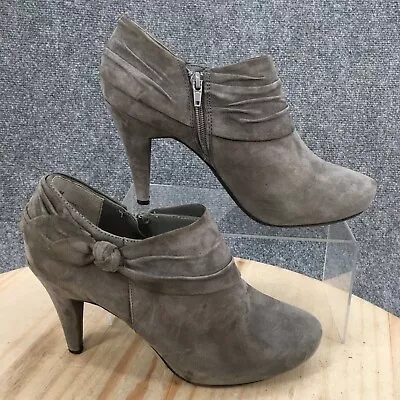 Me Too Boots Womens 9.5 M Level Ankle Booties Heels Side Zipper Gray Leather • $20.99