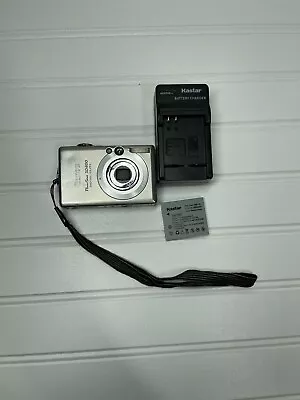 Canon PowerShot ELPH SD600 6MP Digital Camera Silver 4x Zoom Parts • $24