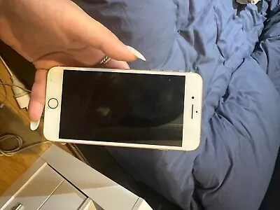 $300 • Buy Apple IPhone 8 Plus - 64GB - Gold (Unlocked) A1864 (CDMA + GSM) (AU Stock)