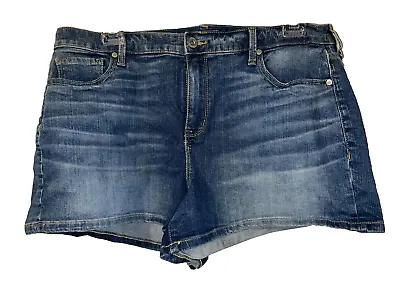 TORRID Jeans Women's Sz 16 Blue 3.5 Inch A-Line Vintage Stretch High-Rise Shorts • $20.99