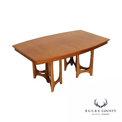 Young Manufacturing Mid Century Modern Extendable Walnut Dining Table • $2195