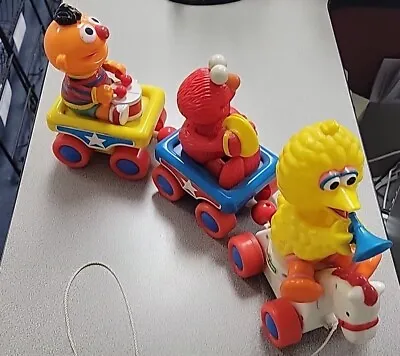 Vtg Illco Sesame Street Big Bird Parade Band Train Pull Toy Elmo & Ernie Moves • $10