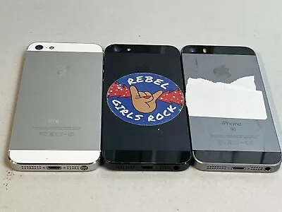 Lot Of 3 Apple IPhone 5 SE Model A1429 A1723 Smart Phone Locked For Parts Only • $60