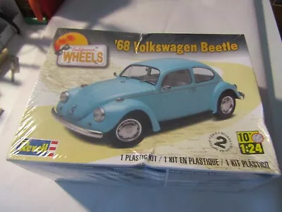 Revell  1/24 1968 Volkswagen Beetle Model Car Kit 85-4192 • $26.99