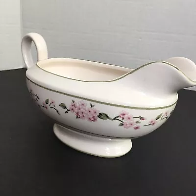 Martha Stewart Everyday MSE Lavender Hydrangea 1 Gravy Boat Excellent   • $22.49