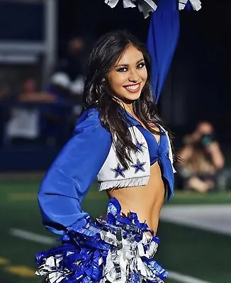 Dallas Cowboy Cheerleader - Million Dollar Smile !!! • $2.22