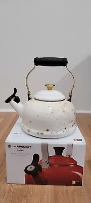 BURNED - Le Creuset Classic Whistling Kettle With Gold Knob And Accents White • $25