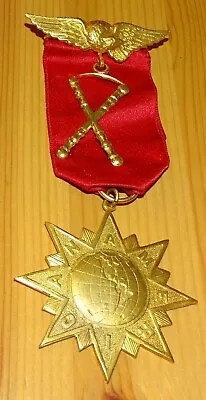 Medal With AMERICAN 8-pointed Star Globe With Ribbon And Wings (Masons?) • $36