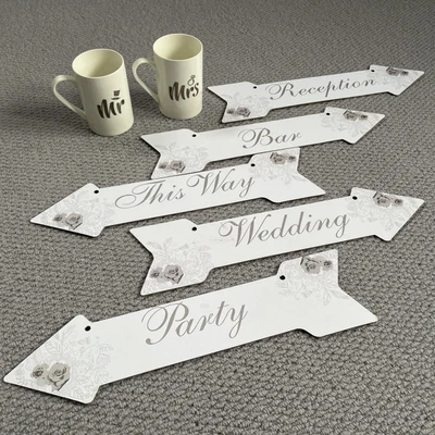 £9.50 • Buy 5 DOUBLE SIDED CARDBOARD WEDDING & RECEPTION ARROW SIGNS Plus Mr & Mrs Mugs
