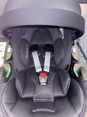 Maxi Cosi 360 Pro & Isofix Base! • £200