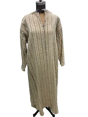 Vintage Traditional Moroccan Mens Striped Wool Caftan • $42.99