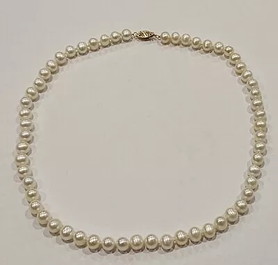 Vintage 585 14 Kt Clasp Single Strand Pearl Necklace 7mm Pearl  • $150