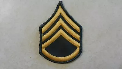 1 Vietnam War Era US Army E6 Staff Sargent  Green Chevron Patch • $4.49