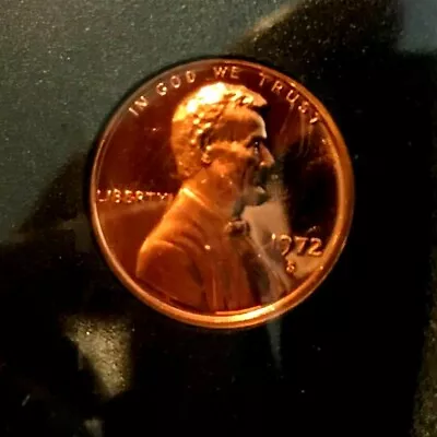 1972 P D  LINCOLN CENT In Mint Cello + PROOF (3 Coins) • $4.95