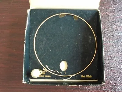 VINTAGE COSTUME JEWELRY - SARAH COVENTRY FAUX PEARL NECKLACE W/Original Box • $10
