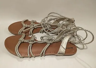 Mossimo Supply Size 8.5 Sandals Womens Wraparound Ankle Gladiator Sandals Tight  • $17.99