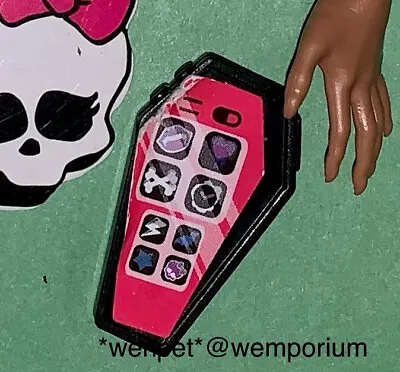 Monster High Phone Ghoulia Ghouls Night Out Accessories I-coffin Phone • $4.34