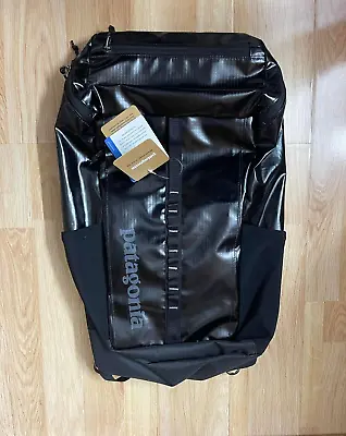 PATAGONIA Black Hole 25L Backpack #49297 New With Tags • $109