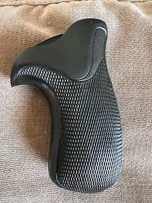 Pachmayr Compact Grip For S&W K Frame Round Butt • $25