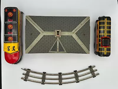 Vintage Lot Of 4 Marx Train Related Items • $183.75