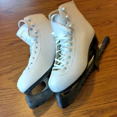 Roces #450635 - Paradise Figure Ice Skates W/Protector White Men's 5 / Women's 7 • $34.99