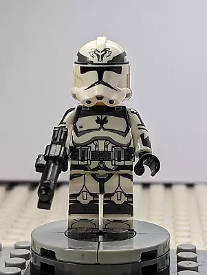 LEGO Star Wars Custom Printed Minifig 104th 'Wolfpack' Clone Trooper • $23.39