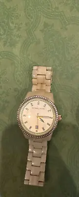 Michael Kors Mk-5255 Womans Watch Beige • $29.99