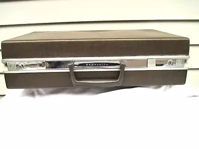 Vintage Samsonite Classic IV Brown Wide Hard Shell Attache Brief Case With Key • $55.99