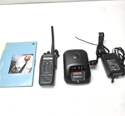 $279.99 • Buy Motorola MOTOTRBO XPR6550 136-174 MHz VHF Two Way Radio W Charger AAH55JDH9LA1AN