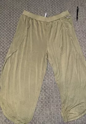 Matilda Jane Women's Olive Wide Leg Heart To Heart Warm Welcome Pants Size Large • $12