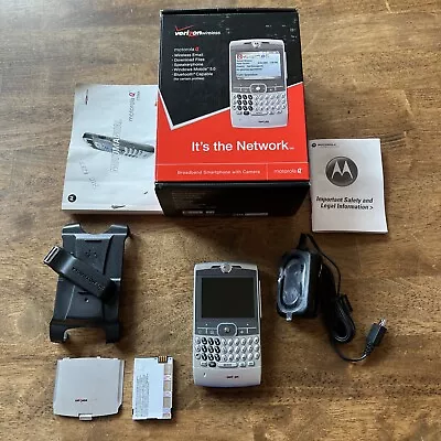 RARE Motorola MOTO Q - Silver Smartphone - NEW IN BOX - MINT - TESTED - READ • $59.99