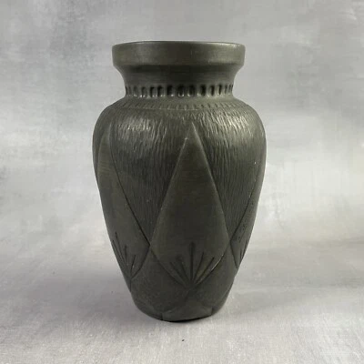 VASE ANCIEN ROSES Houzeaux Etain Dinanderie D'art Du Chevalier Art Deco VASE ANCIEN ROSES Houzeaux Etain Dinanderie D'art Du Chevalier Art Deco
