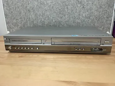 LG Combo VHS VCR DVD Player V8824W -parts/repair Only - VHS Faulty - READ!! • $42.50