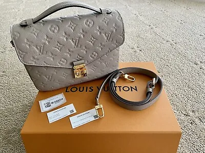 $1999.99 • Buy LOUIS VUITTON Pochette Metis Monogram Empreinte Leather Bag Beige Turtledove EUC