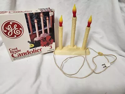 Vintage GE 3 Red Light Candolier Electric Window Christmas Candles Candlabra • $20.99