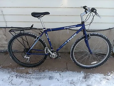 Trek 930 SingleTrack MTB - Navy/Silver 26x1.95  Wheels 18  CroMoly Hardtail • $100