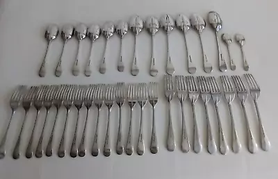 Walker And Hall Silver Plate Cutlery Lot Rat Tail Design - 36 Pieces • £29.99