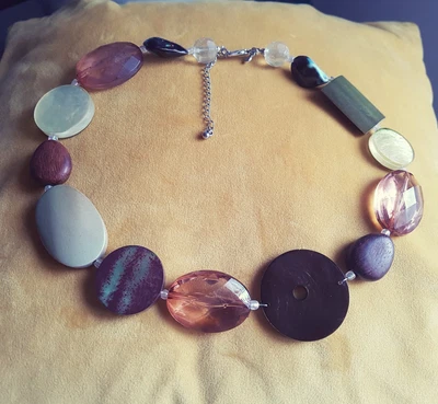 £6 • Buy M&S Chunky Beaded Necklace Beautiful Earthy Shades VGC