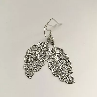 * SALE * FILIGREE LEAF INDIAN TRADITIONAL STYLE EARRINGS * Silver Plated Hooks • $8