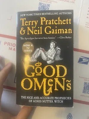 Neil Gaiman SIGNED BOOK Good Omens Softcover Photo Proof • £126.50