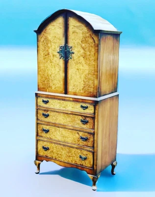 £795 • Buy Burr Walnut Linen Press Of Small Proportions. Drawers To Bottom, Pull Out Slides