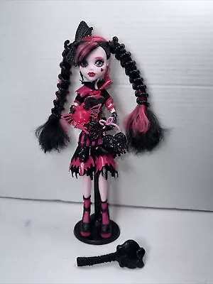 Monster High Sweet Screams Draculaura Doll Pink Black Purse Belt Bow Shoes • $299.99